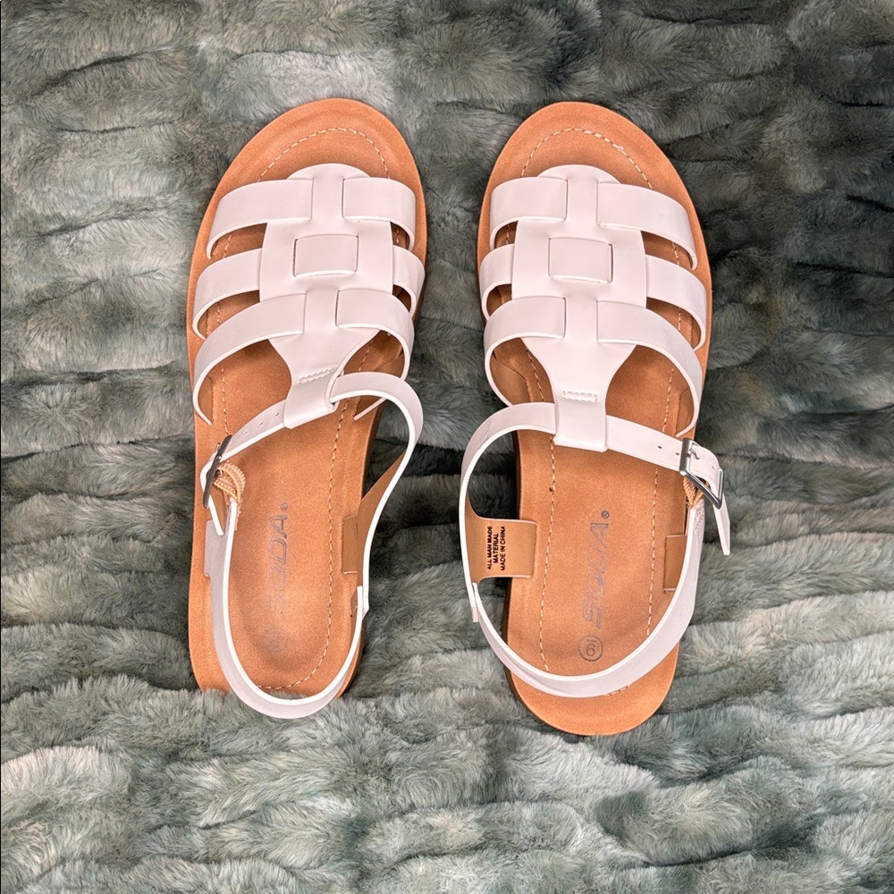 Soda Fisherman Strappy sandal - size 9 - Picture 4 of 9